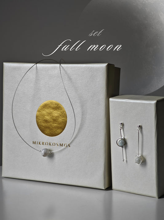 Full moon set